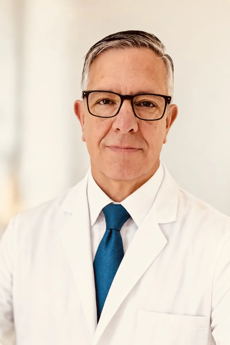Dr. Daniel San Román Sánchez